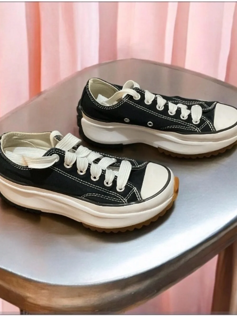 Converse RUN STAR HIKE Platform Sneakers